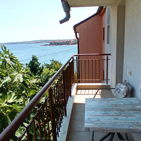 Farlalievi Guest House Sozopol Exterior foto