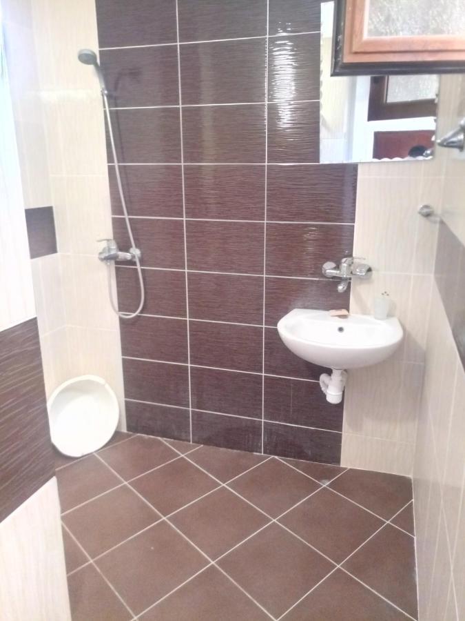 Farlalievi Guest House Sozopol Exterior foto