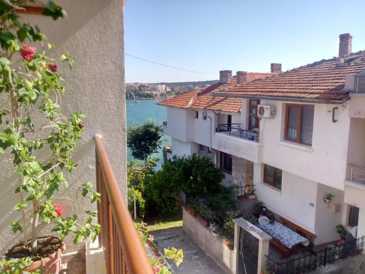 Farlalievi Guest House Sozopol Exterior foto
